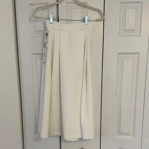 Aritzia Elegant White A-Line Skirt